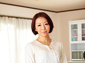 子供の頃から憧れていた叔母さんが実はスケベで　8時間　サンプル画像01